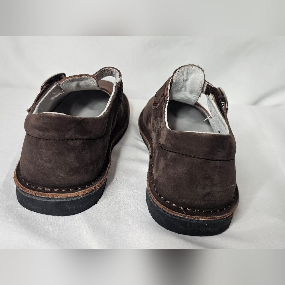 Strasburg Girls Brown Leather T-Strap Mary Jane Shoes Buckle Floral Cutout Sz 1 - Picture 4 of 10